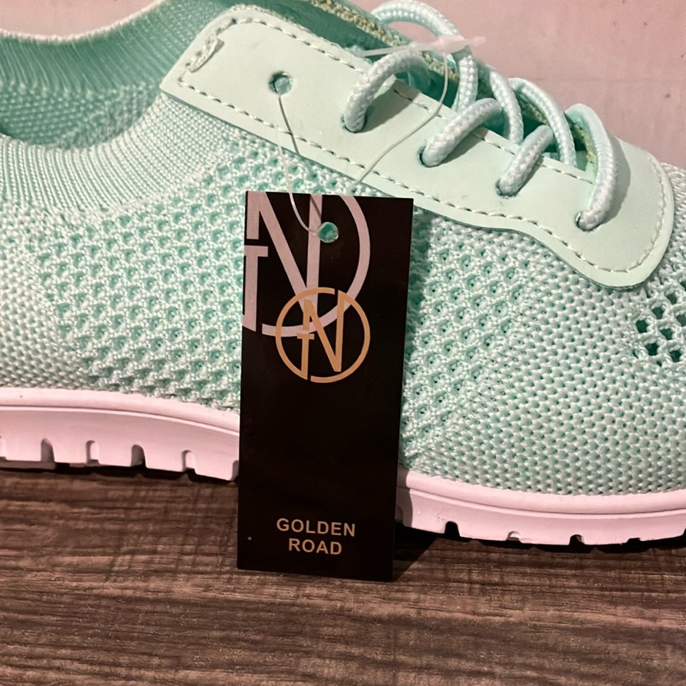 Women's Mint Sneakers - Picture 2 of 10